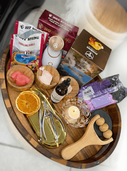 Ultimate VIP Deluxe Pedicure